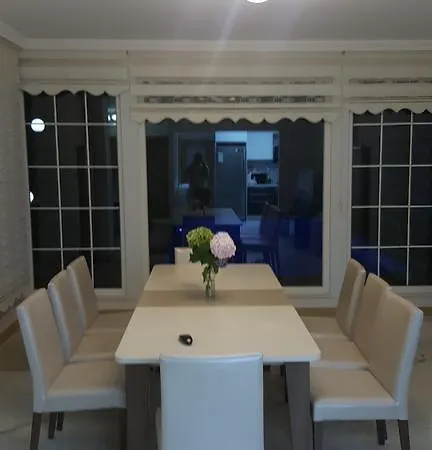 Villa Doha Kirkpenar In *